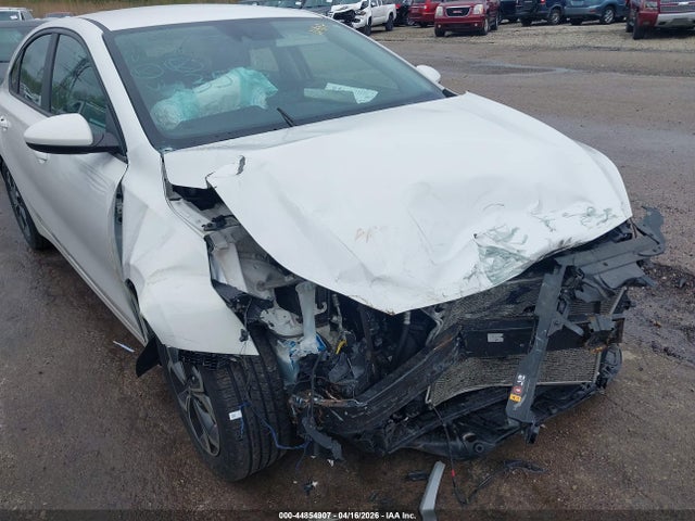 3KPF24AD3LE183516 KIA Forte Lxs