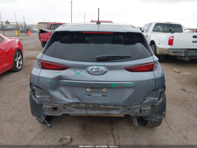 44854912 :رقم المزاد ، KM8K12AA1MU657862 vin ، 2021 Hyundai Kona Se مزاد بيع