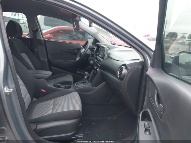 44854912 :رقم المزاد ، KM8K12AA1MU657862 vin ، 2021 Hyundai Kona Se مزاد بيع