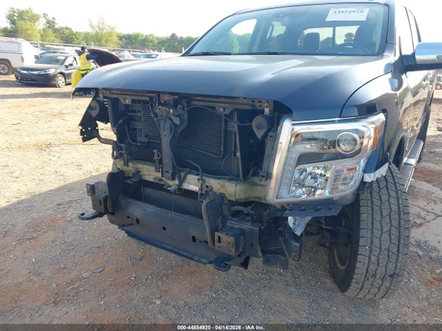 44854920 :رقم المزاد ، 1N6AA1E52KN504189 vin ، 2019 Nissan Titan Sl مزاد بيع