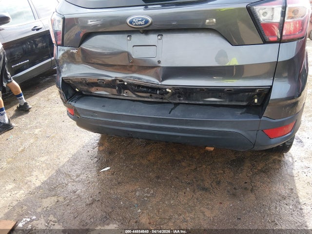 2017 Ford Escape S მანქანა იყიდება აუქციონზე, vin: 1FMCU0F7XHUE94597, აუქციონის ნომერი: 44854940