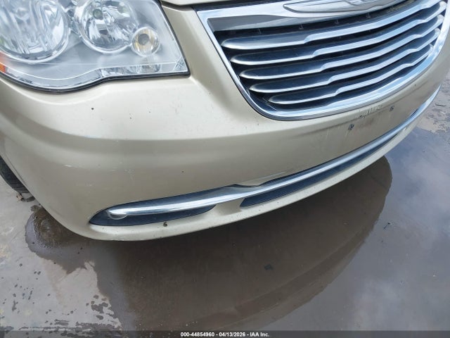 Auction sale of the 2011 Chrysler Town & Country Touring, vin: 2A4RR5DG2BR641543, lot number: 44854960