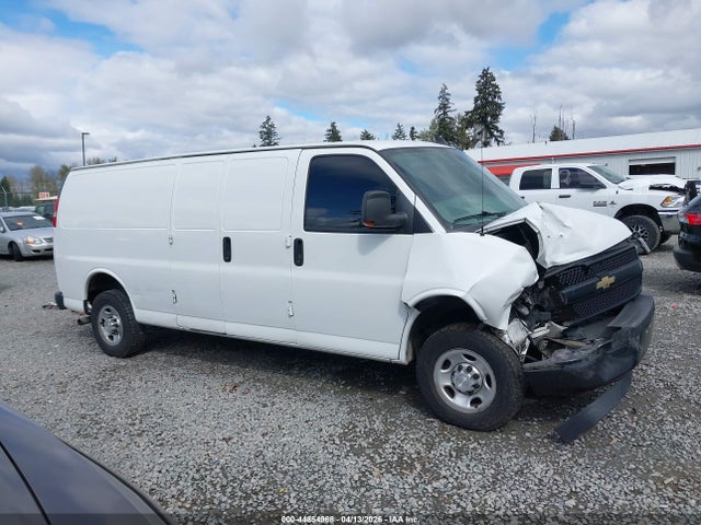 1GCWGBFP5L1143319 Chevrolet Express Cargo Rwd 2500 Extended Wheelbase Wt