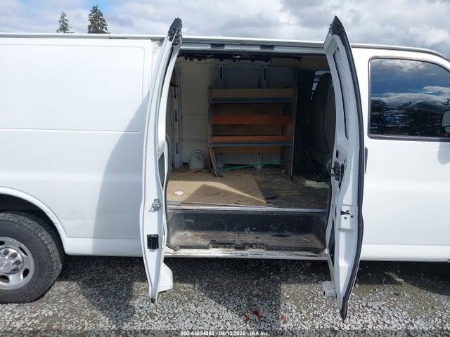 1GCWGBFP5L1143319 Chevrolet Express Cargo Rwd 2500 Extended Wheelbase Wt