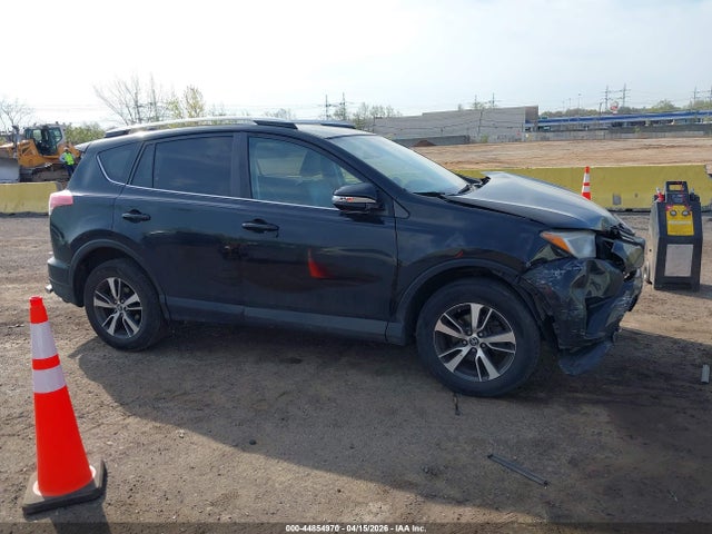 Продажа на аукционе авто 2016 Toyota Rav4 Xle, vin: 2T3RFREV3GW451024, номер лота: 44854970