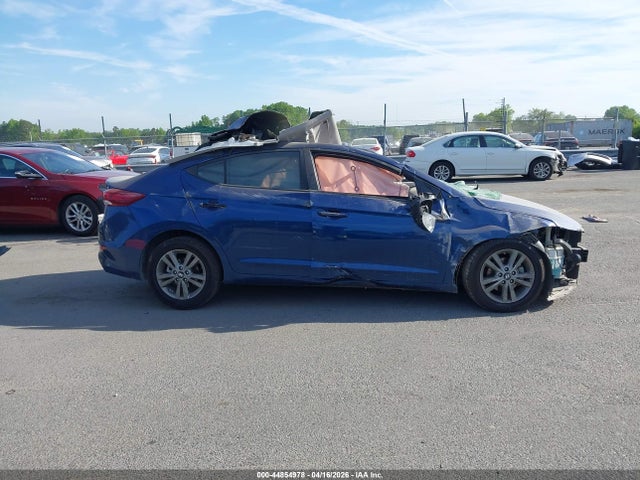 2018 Hyundai Elantra Sel მანქანა იყიდება აუქციონზე, vin: 5NPD84LFXJH387131, აუქციონის ნომერი: 44854978