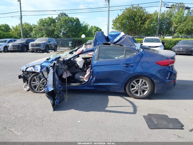 2018 Hyundai Elantra Sel მანქანა იყიდება აუქციონზე, vin: 5NPD84LFXJH387131, აუქციონის ნომერი: 44854978