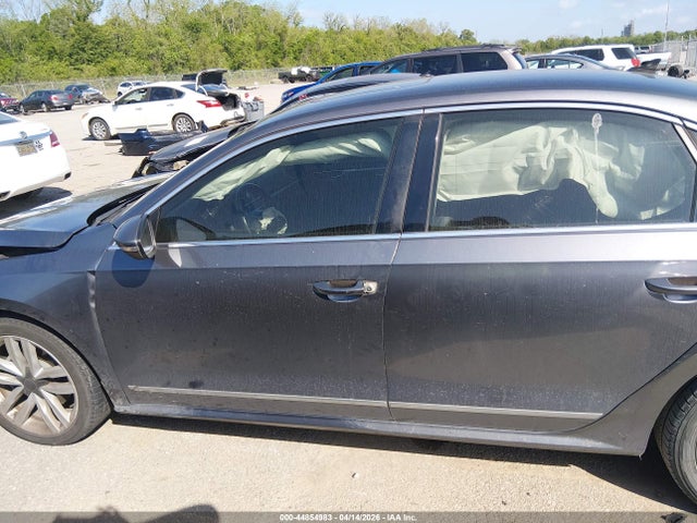 Aukcja sprzedaży 2017 Volkswagen Passat 1.8t Se, vin: 1VWGT7A37HC021653, numer aukcji: 44854983