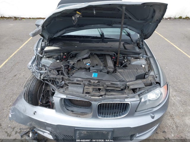 2011 Bmw 128i მანქანა იყიდება აუქციონზე, vin: WBAUN1C57BVH82996, აუქციონის ნომერი: 44854997