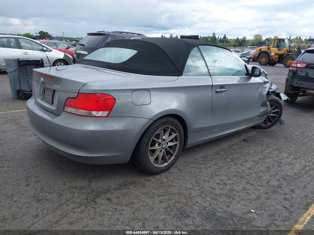 2011 Bmw 128i მანქანა იყიდება აუქციონზე, vin: WBAUN1C57BVH82996, აუქციონის ნომერი: 44854997