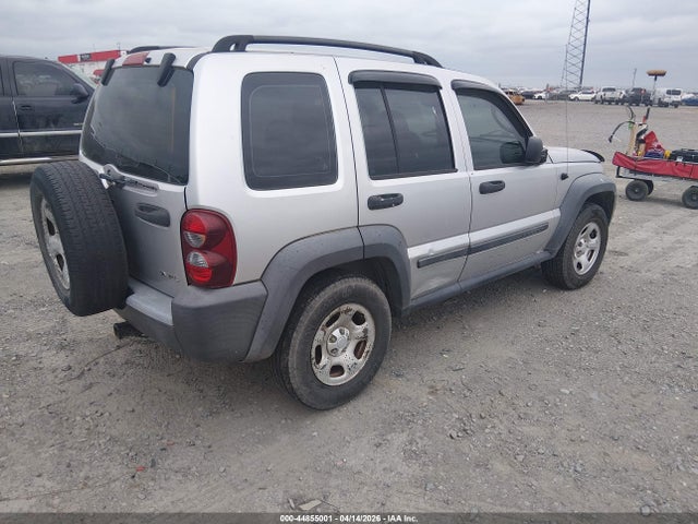 2006 JEEP LIBERTY 1J8GL48K56W197510 Photo 3