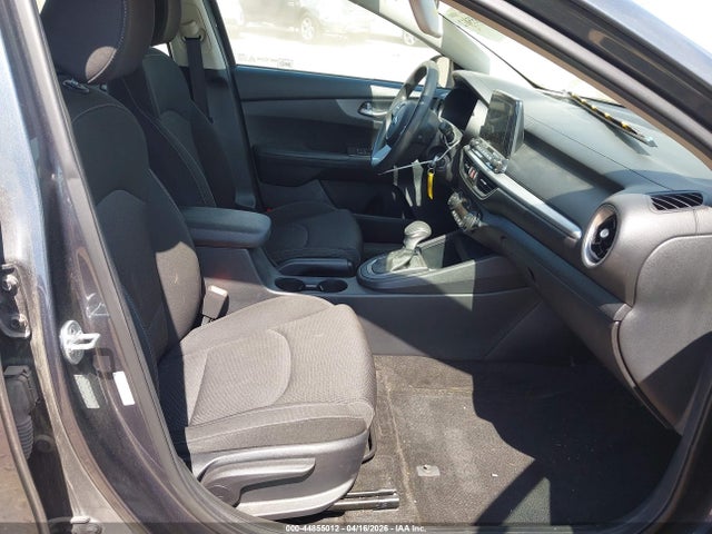 2019 Kia Forte Lxs მანქანა იყიდება აუქციონზე, vin: 3KPF24AD0KE103135, აუქციონის ნომერი: 44855012