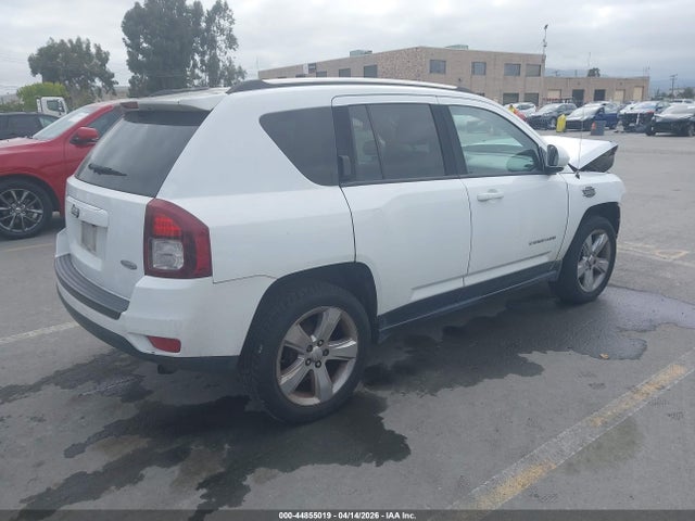 2014 Jeep Compass Latitude მანქანა იყიდება აუქციონზე, vin: 1C4NJCEB6ED850469, აუქციონის ნომერი: 44855019