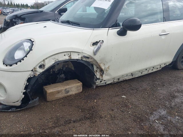 Aukcja sprzedaży 2016 Mini Hardtop Cooper S, vin: WMWXP7C55G2A43175, numer aukcji: 44855036