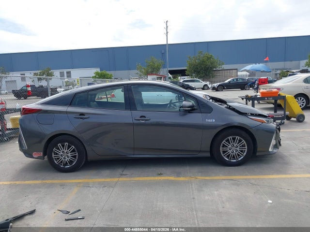 JTDKARFP0K3107081 Toyota Prius Prime Advanced