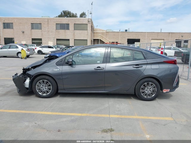 JTDKARFP0K3107081 Toyota Prius Prime Advanced