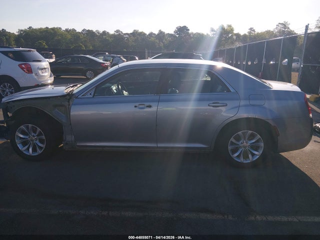 44855071 :رقم المزاد ، 2C3CCAAG5FH904179 vin ، 2015 Chrysler 300 Limited مزاد بيع