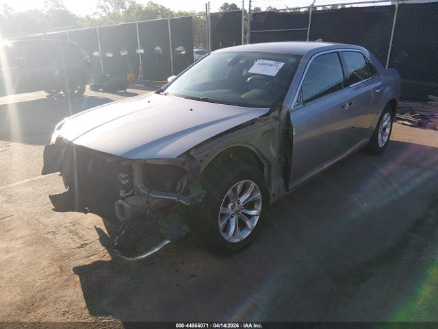 44855071 :رقم المزاد ، 2C3CCAAG5FH904179 vin ، 2015 Chrysler 300 Limited مزاد بيع