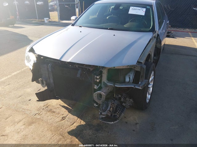 44855071 :رقم المزاد ، 2C3CCAAG5FH904179 vin ، 2015 Chrysler 300 Limited مزاد بيع