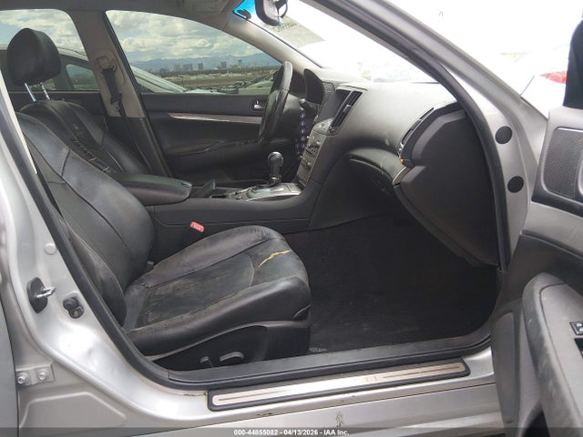 44855082 :رقم المزاد ، JN1CV6APXBM505409 vin ، 2011 Infiniti G37 Journey مزاد بيع