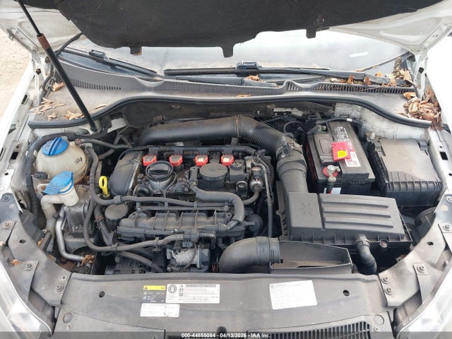 44855084 :رقم المزاد ، WVWGD7AJ1EW008194 vin ، 2014 Volkswagen Gti Wolfsburg Edition مزاد بيع