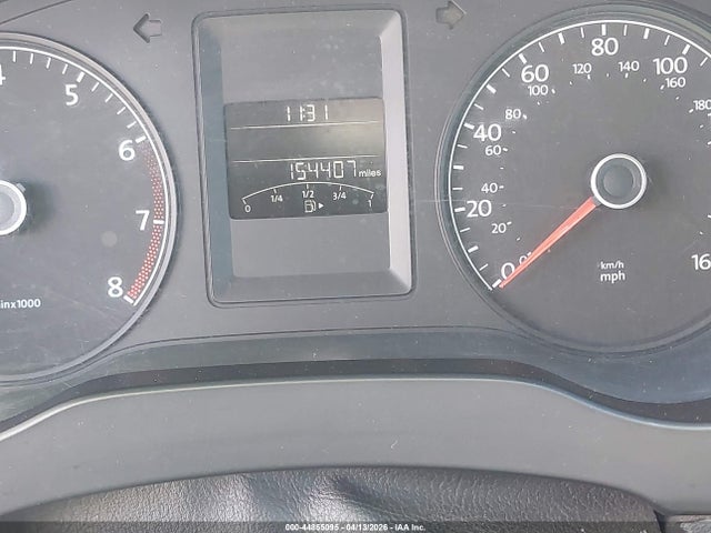 3VW1K7AJ4EM380010 Volkswagen Jetta 2.0l S