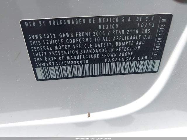 3VW1K7AJ4EM380010 Volkswagen Jetta 2.0l S
