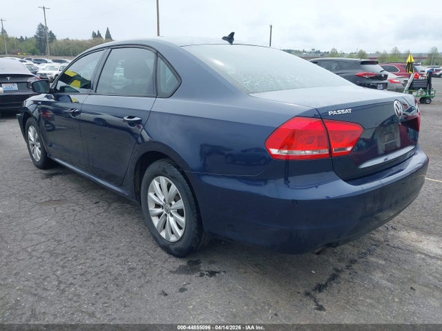 Продажа на аукционе авто 2015 Volkswagen Passat 1.8t Wolfsburg Edition, vin: 1VWAT7A34FC071381, номер лота: 44855096