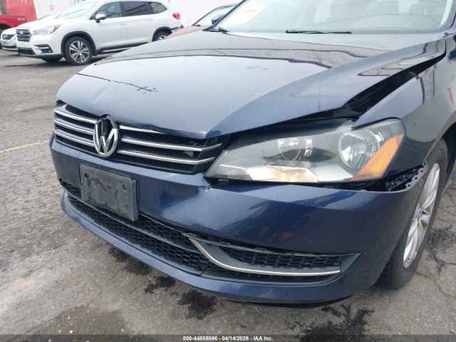 Продажа на аукционе авто 2015 Volkswagen Passat 1.8t Wolfsburg Edition, vin: 1VWAT7A34FC071381, номер лота: 44855096