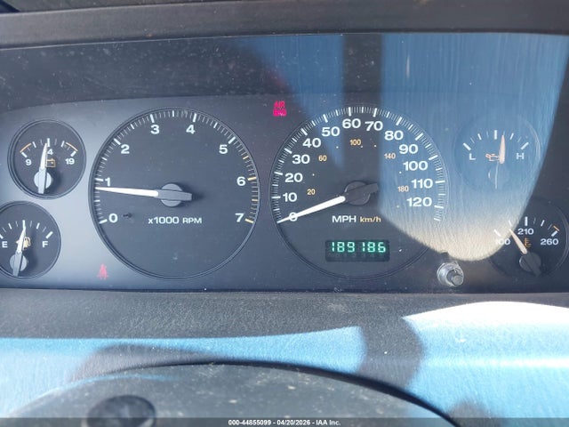 2003 Jeep Grand Cherokee Laredo მანქანა იყიდება აუქციონზე, vin: 1J4GW48S13C554039, აუქციონის ნომერი: 44855099