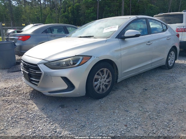 Hyundai ELANTRA SE 2017 5NPD74LF6HH150116 Image 2