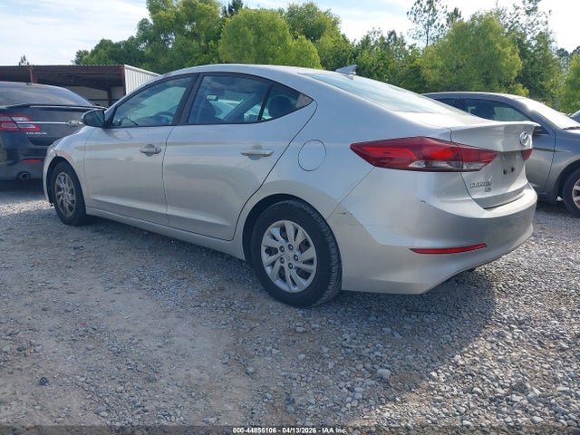 Hyundai ELANTRA SE 2017 5NPD74LF6HH150116 Image 3