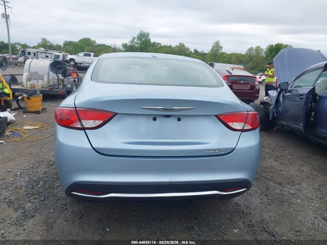 44855114 :رقم المزاد ، 1C3CCCCB2FN659894 vin ، 2015 Chrysler 200 C مزاد بيع
