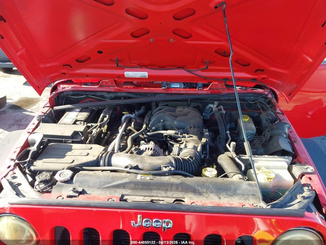 1C4HJWDG6HL615026 Jeep Wrangler Unlimited Sport 4x4