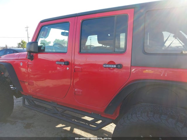 1C4HJWDG6HL615026 Jeep Wrangler Unlimited Sport 4x4