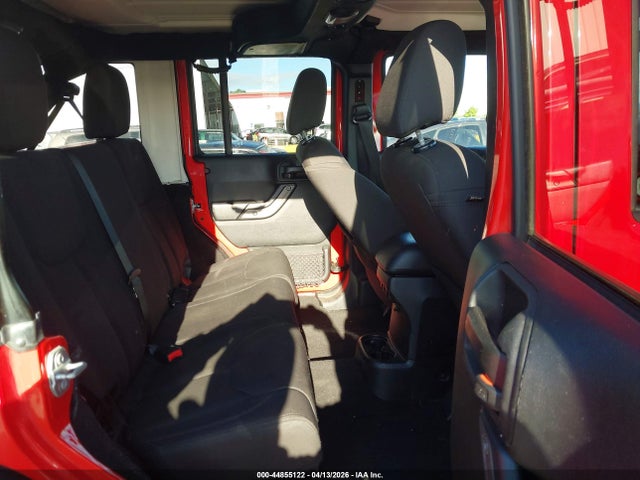1C4HJWDG6HL615026 Jeep Wrangler Unlimited Sport 4x4