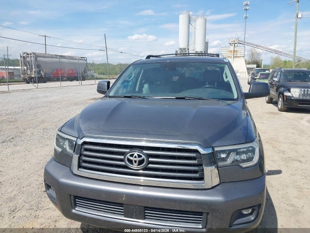 5TDBY5G18KS169079 Toyota Sequoia Sr5