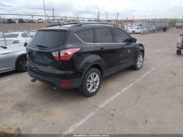 1FMCU0GD2HUA59884 Ford ESCAPE SE