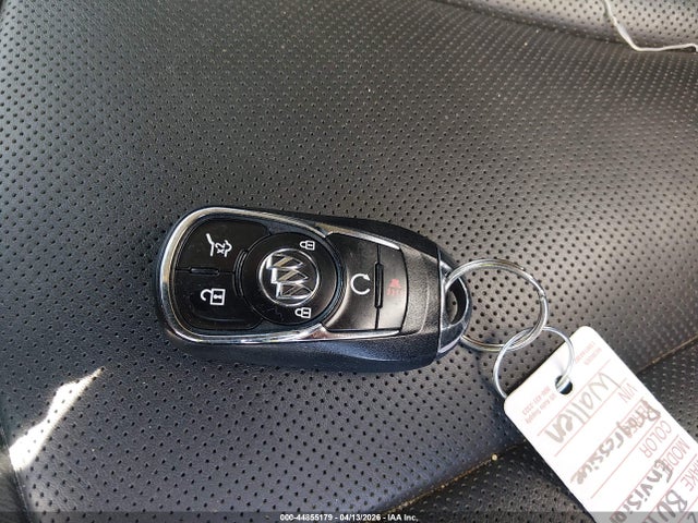 Продажа на аукционе авто 2017 Buick Envision Essence, vin: LRBFXDSA0HD004328, номер лота: 44855179
