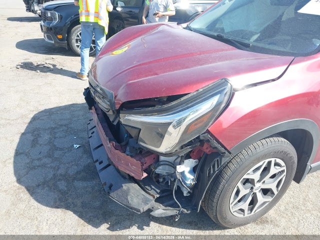 44855183 :رقم المزاد ، JF2SKAEC0PH491338 vin ، 2023 Subaru Forester Premium مزاد بيع