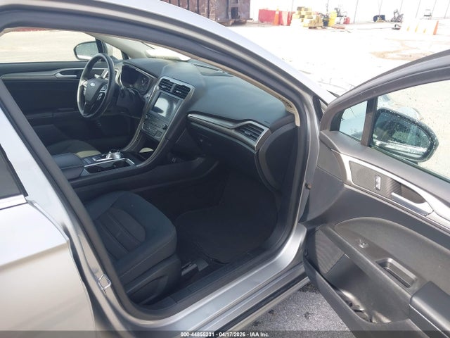 2020 FORD FUSION 3FA6P0LU8LR119235 Photo 4