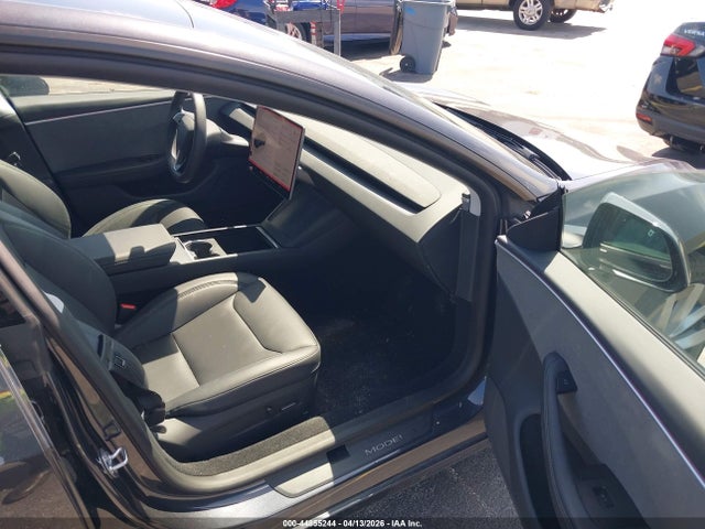 5YJ3E1EA9SF993217 Tesla Model 3 Long Range Rear-wheel Drive/standard Rear-wheel Drive