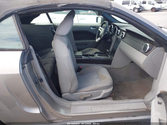 2009 FORD MUSTANG 1ZVHT84N795112533 Photo 4