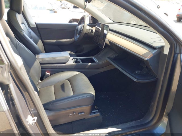 Продаж на аукціоні авто 2021 Tesla Model Y Long Range Dual Motor All-wheel Drive, vin: 5YJYGDEE6MF146338, номер лоту: 44855247