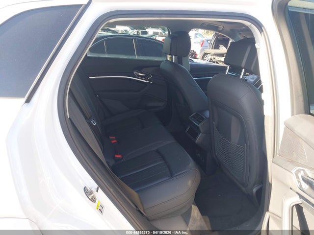 Aukcja sprzedaży 2019 Audi E-tron Premium Plus, vin: WA1LAAGE2KB024237, numer aukcji: 44855270
