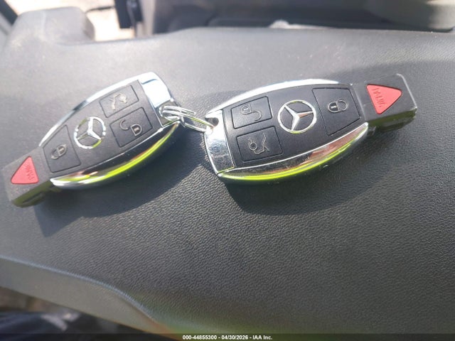 2014 Mercedes-benz E 350 4matic მანქანა იყიდება აუქციონზე, vin: WDDHF8JB6EA779668, აუქციონის ნომერი: 44855300