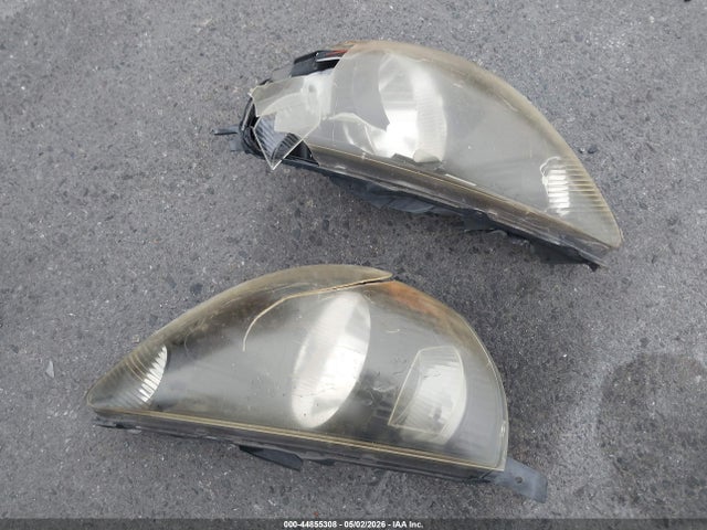 2008 Honda Fit Sport მანქანა იყიდება აუქციონზე, vin: JHMGD38688S054660, აუქციონის ნომერი: 44855308