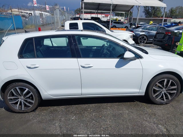 3VW217AU1FM051073 Volkswagen Golf Tsi Se 4-door