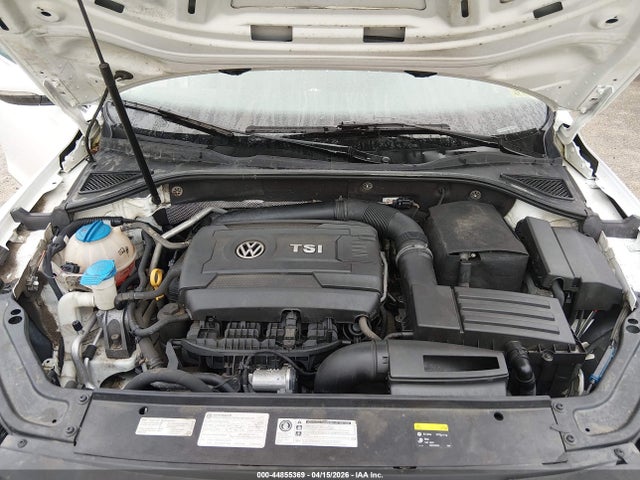 Продаж на аукціоні авто 2017 Volkswagen Passat 1.8t S, vin: 1VWAT7A35HC083168, номер лоту: 44855369