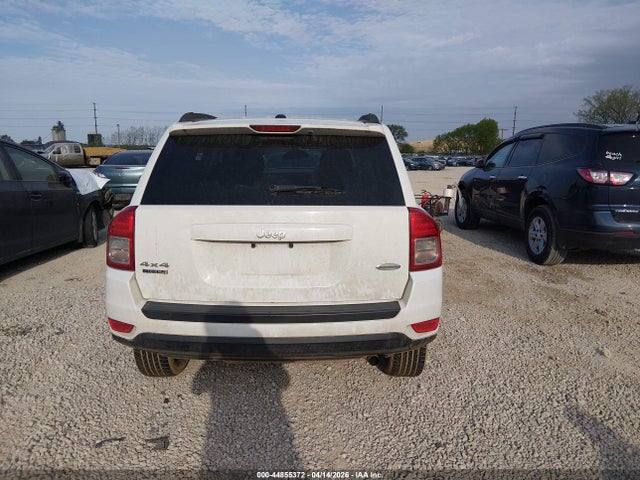 2012 Jeep Compass Latitude მანქანა იყიდება აუქციონზე, vin: 1C4NJDEBXCD572839, აუქციონის ნომერი: 44855372